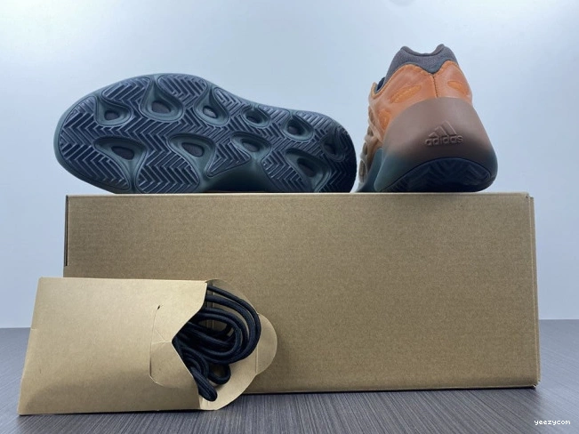Adidas Boost V3 Copfade GY4109 700 Yeezy 0719